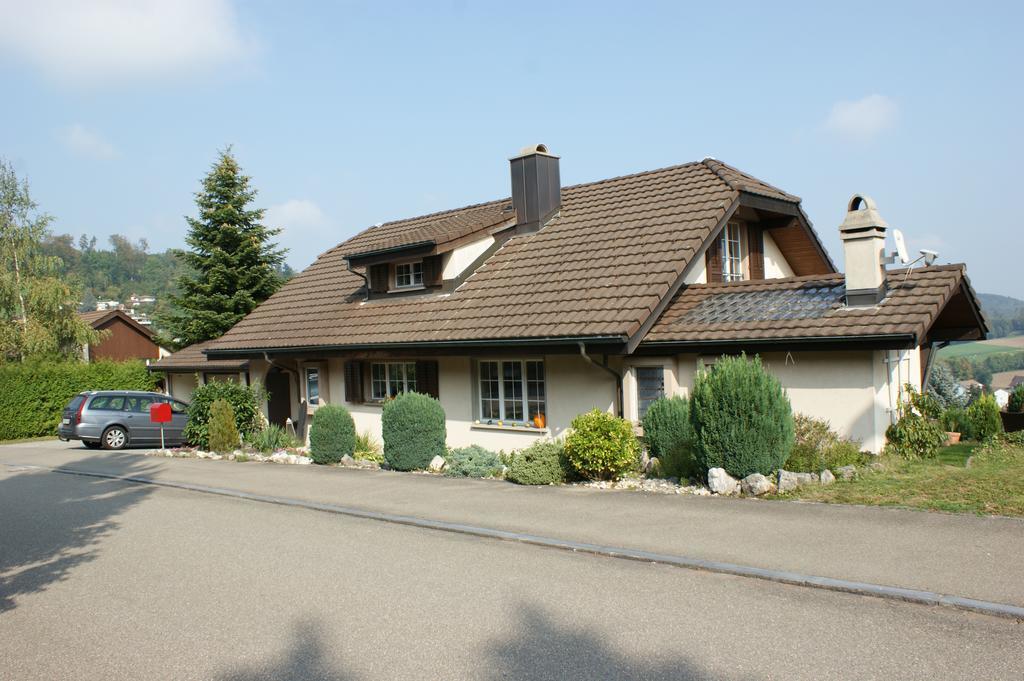 Rudolfstetten Ferienwohnung Und B&B Chasa Janett מראה חיצוני תמונה